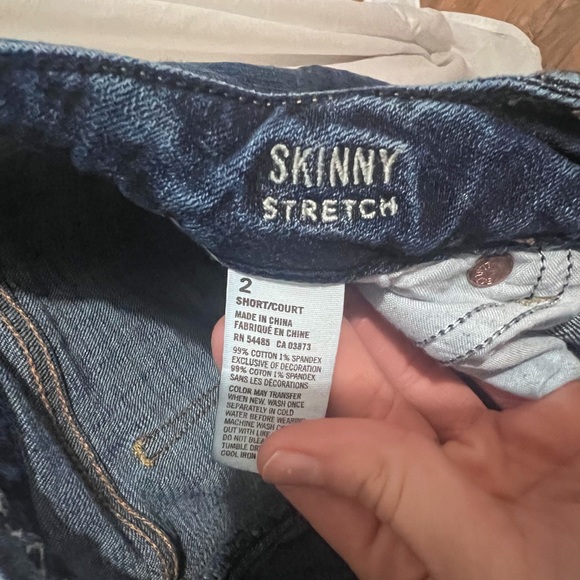 American Eagle Skinny Kick size 2 Short - Picture 3 of 4